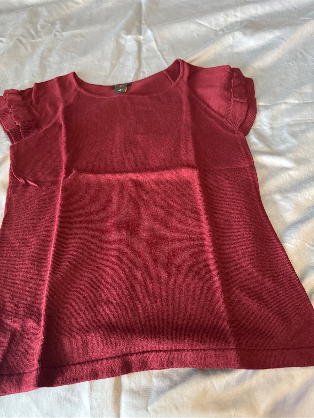 Ann Taylor Berry Ruffle Sleeve Knit Top